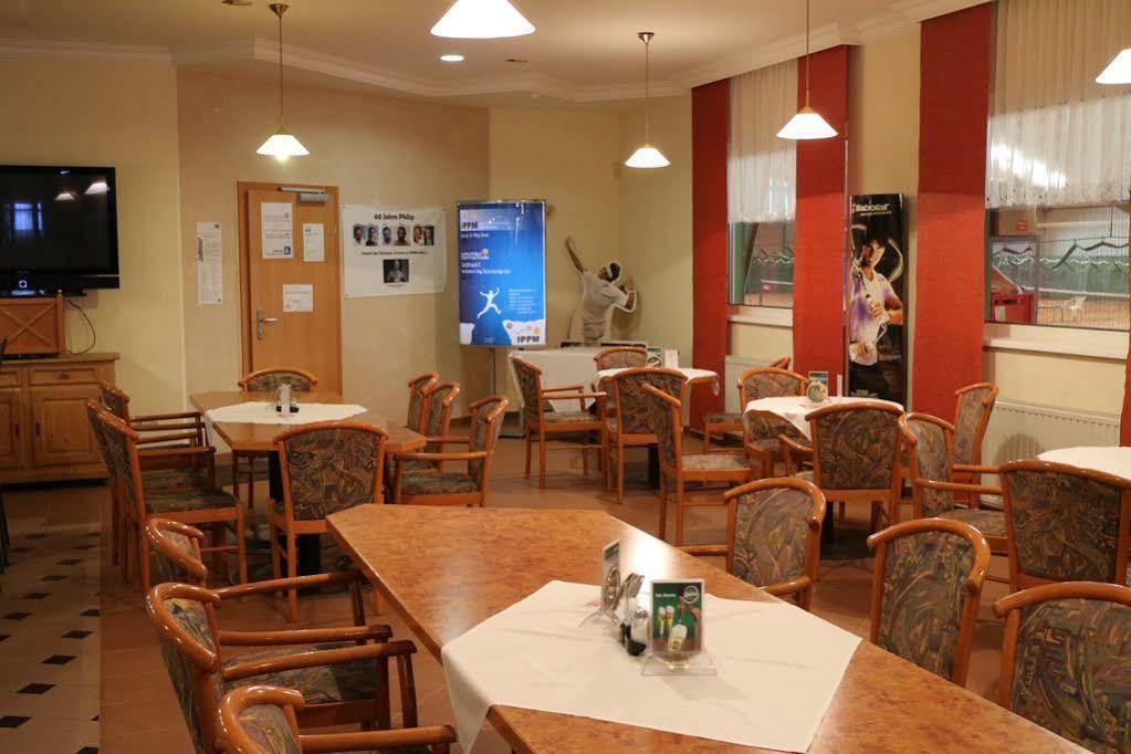 CenterCourt Hotel Graz Extérieur photo